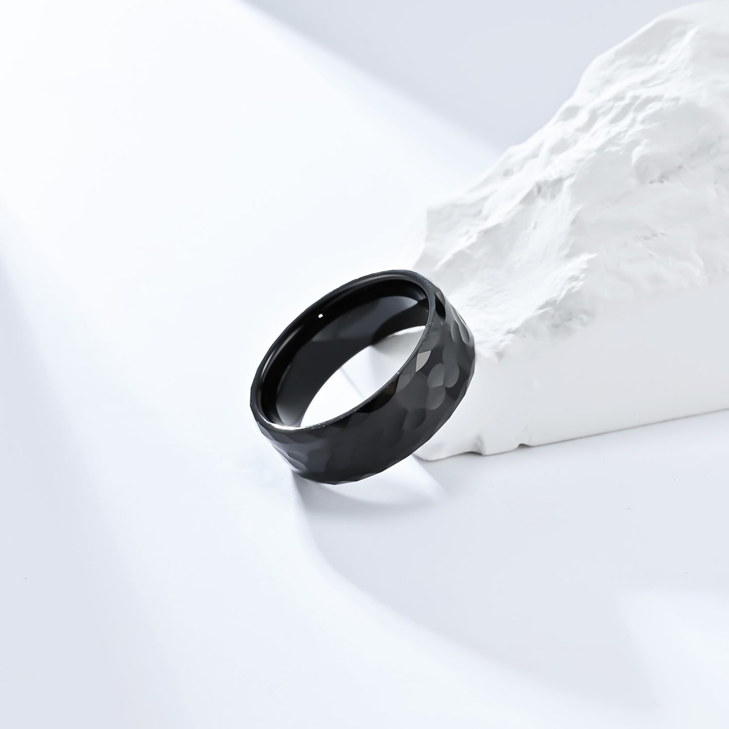 Hammerstruktur Wolframcarbid-Ring – Kratzfest