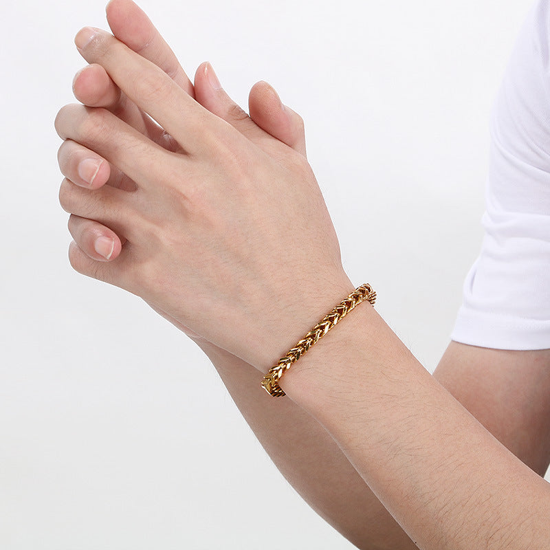 Minimalist Cuban chain bracelets for couples – with textured swirl pattern and high-gloss finish