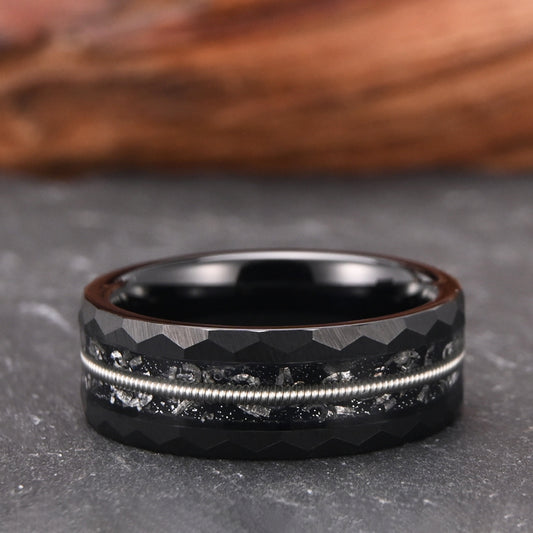 PIOWNN® 8mm Wolframcarbid Ring - Schwarz mit Meteorit & Gitarrensaiten, kratzfester Musiker-Schmuck