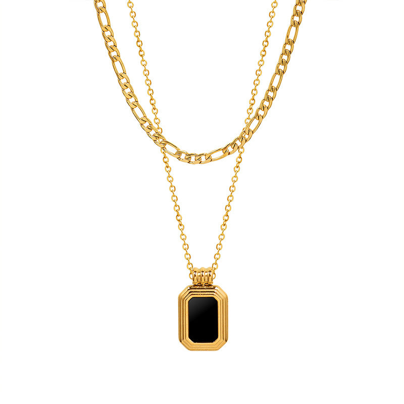 Modern acrylic necklace with angular design – Stackable look in gold or silver