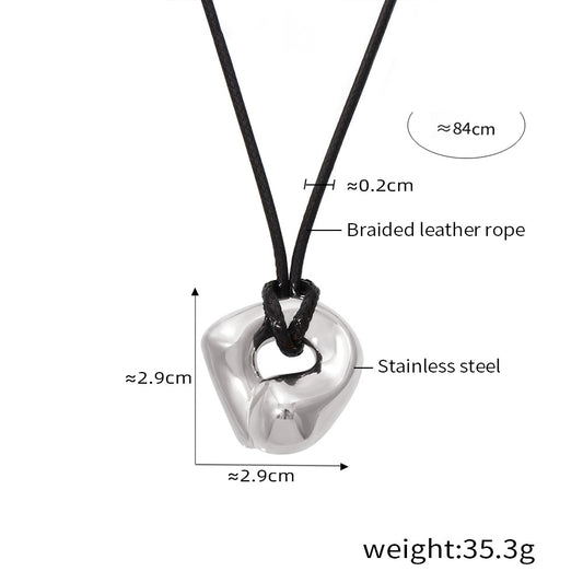 Elegant leather necklace with elaborate 3D pendant – PVD gold-plated or silver-colored