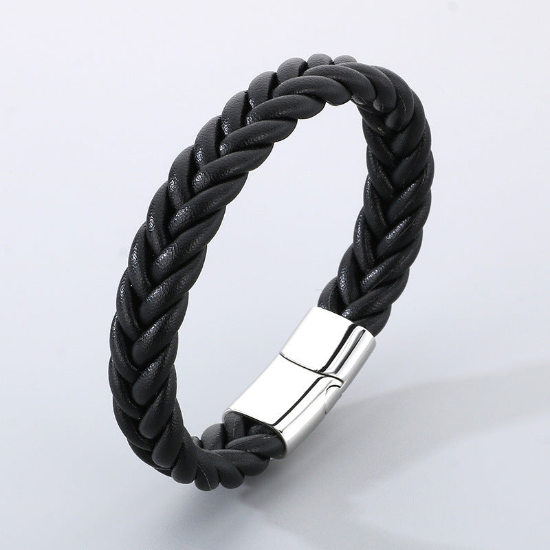 Simple leather bracelet for men with stainless steel – hand-braided & minimalist
