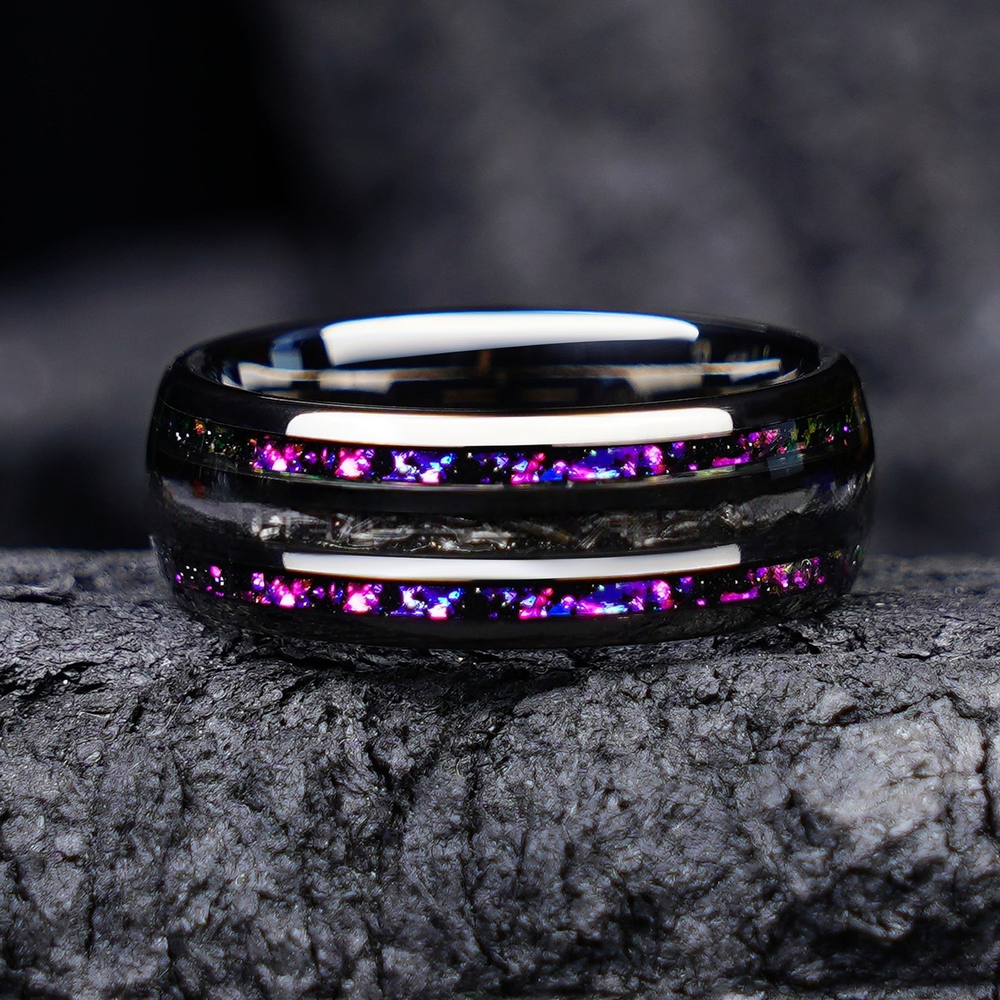 Herrenring aus wolframcarbid, 8 mm, gunmetal plattiert, mit Galaxie-Design an den Rändern und Eisenspänen in der Mitte