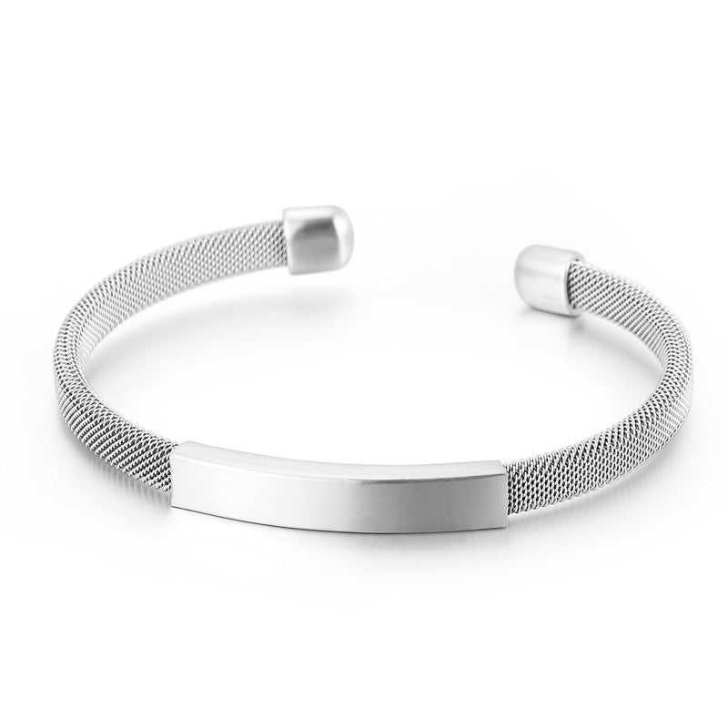 Minimalist men's stainless steel bracelet – Lightweight C-shaped mesh design with curved metal plate