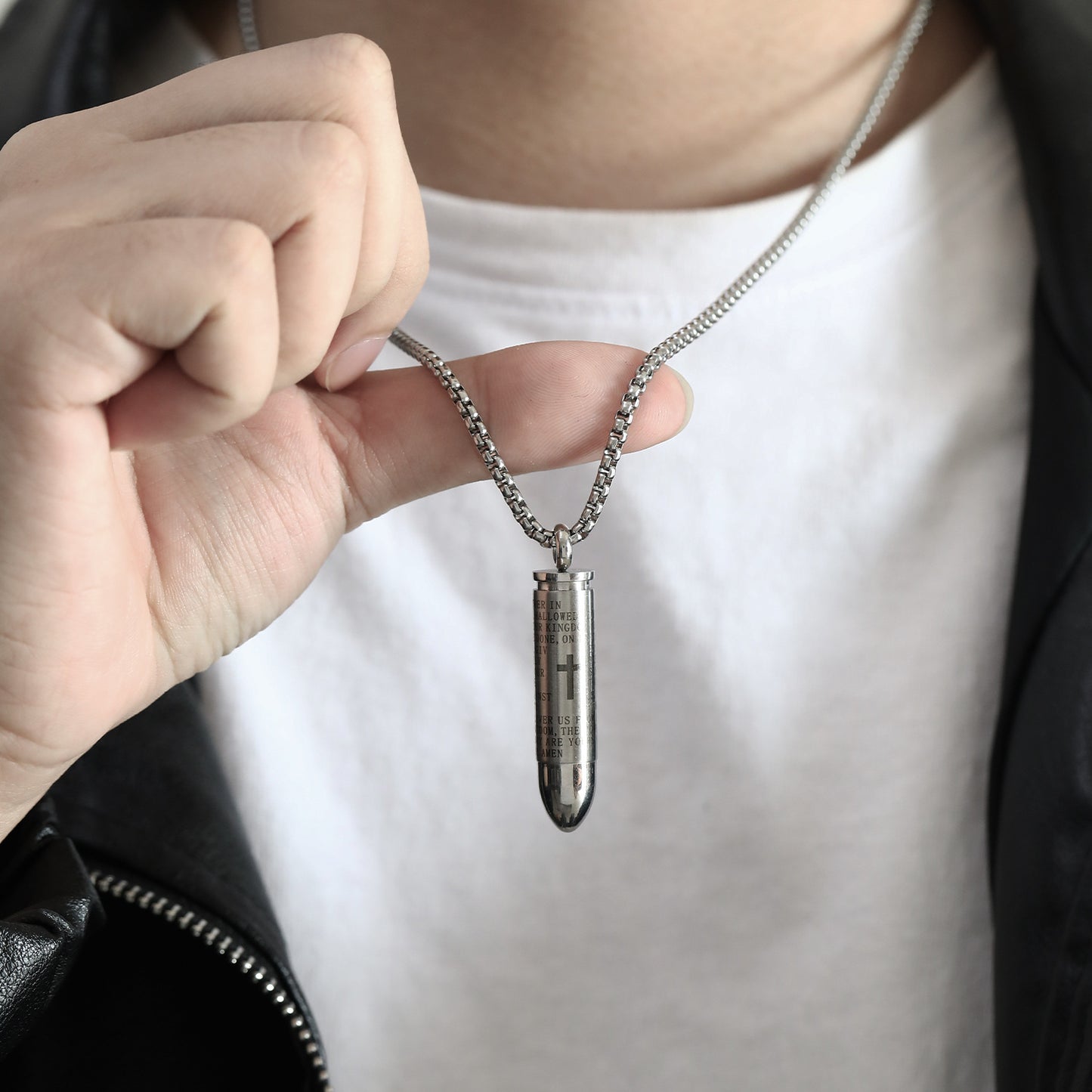 Modern cartridge pendant (screw-on) | Stainless steel necklace for men - Trendy ammunition look