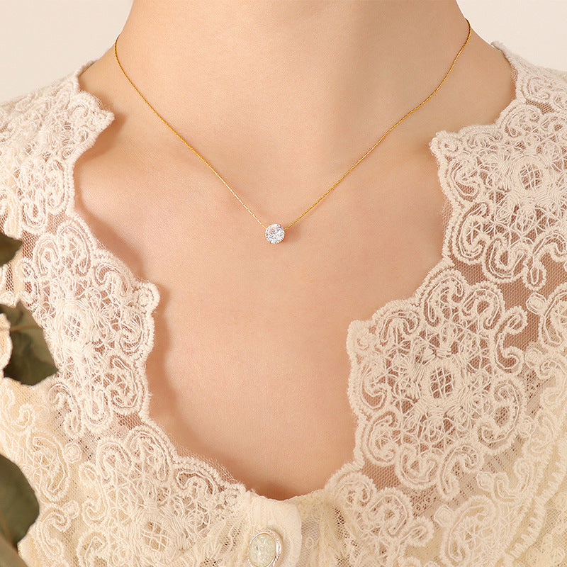 Romantic single zirconia necklace - gold-plated stainless steel or silver steel look