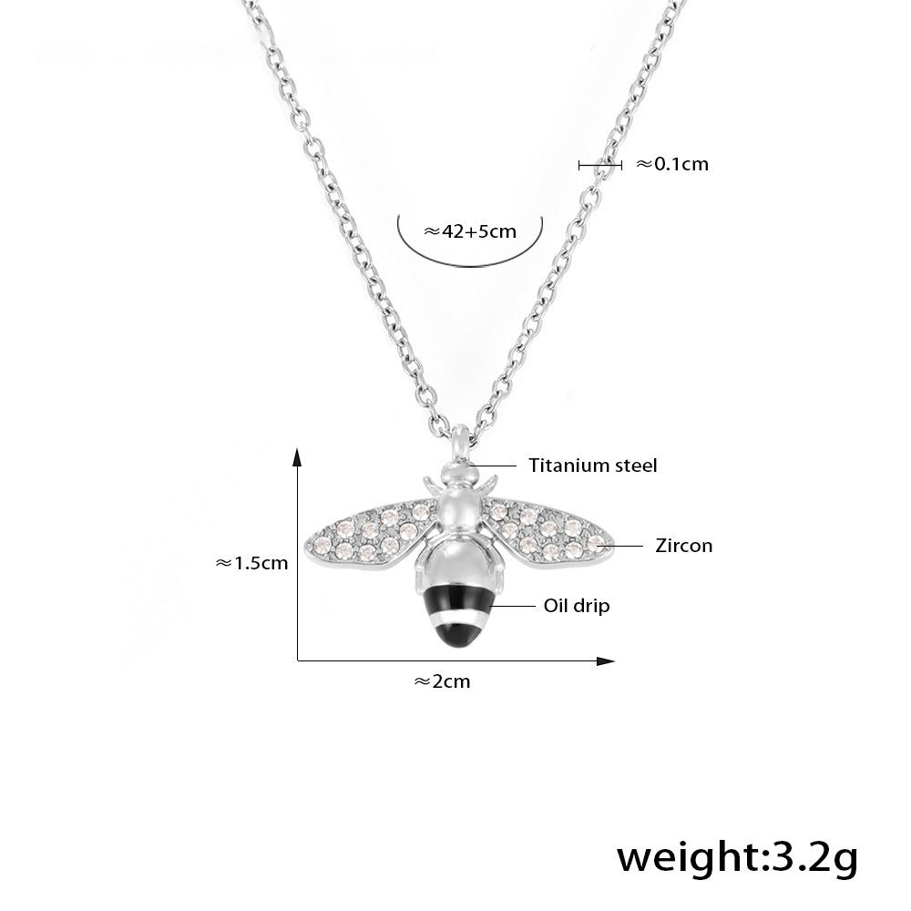 【Charming bee pendant necklace】Stainless steel necklace – gold-plated or silver-colored