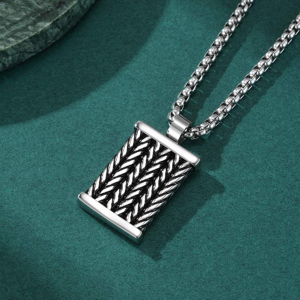Hand-twisted men's necklace | 316L stainless steel with forged texture - industrial style