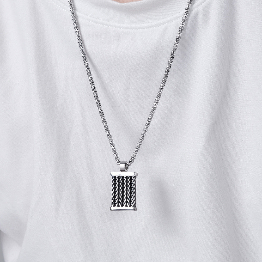 Hand-twisted men's necklace | 316L stainless steel with forged texture - industrial style