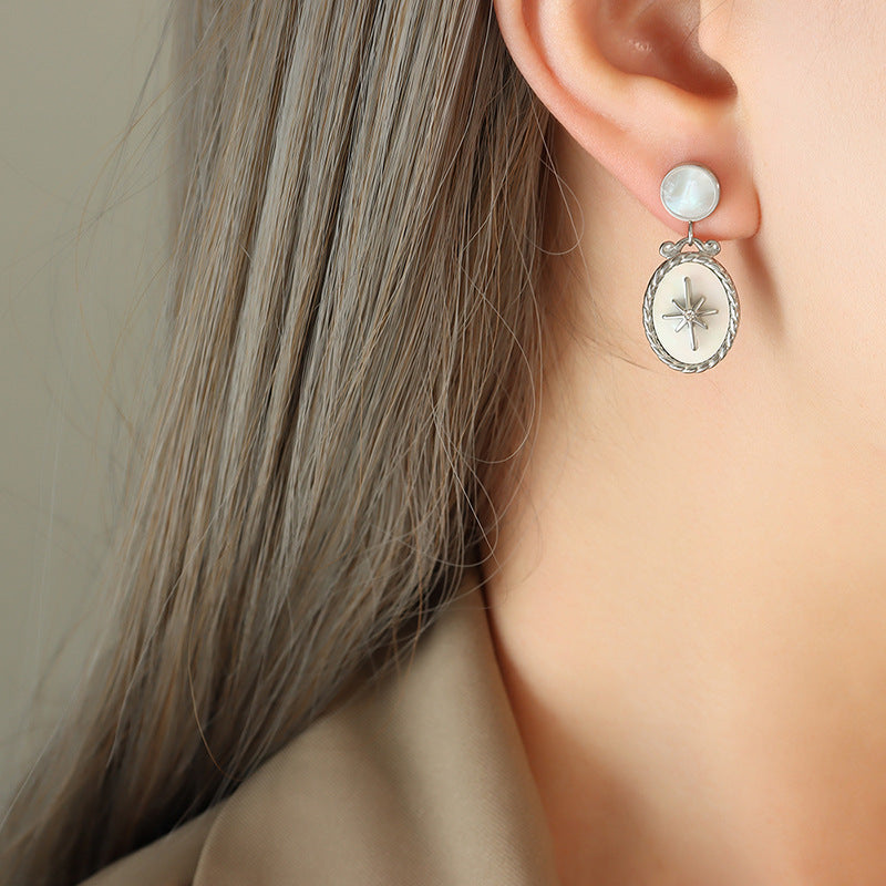 White shell star pendant set with zirconia | Stainless steel jewelry in 18K gold or high-gloss silver - Includes ear studs