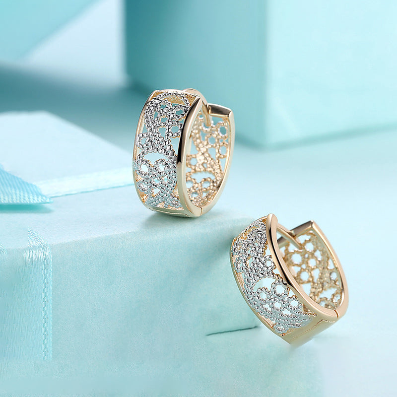 Fashionable perforated ear clips with zirconia - copper gold-plated (1.6 cm)