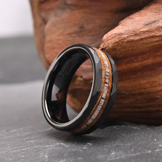 PIOWNN 8mm Wolframcarbid Ring - Schwarz beschichtet mit Hirschhorn