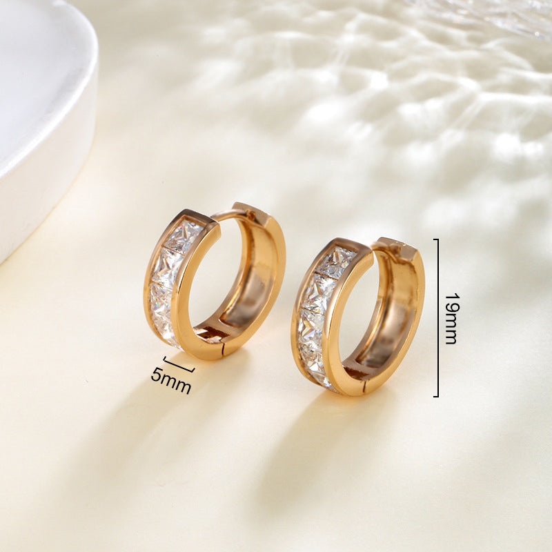 Earrings with square zirconia stones - copper alloy gold-plated (1.9 cm)