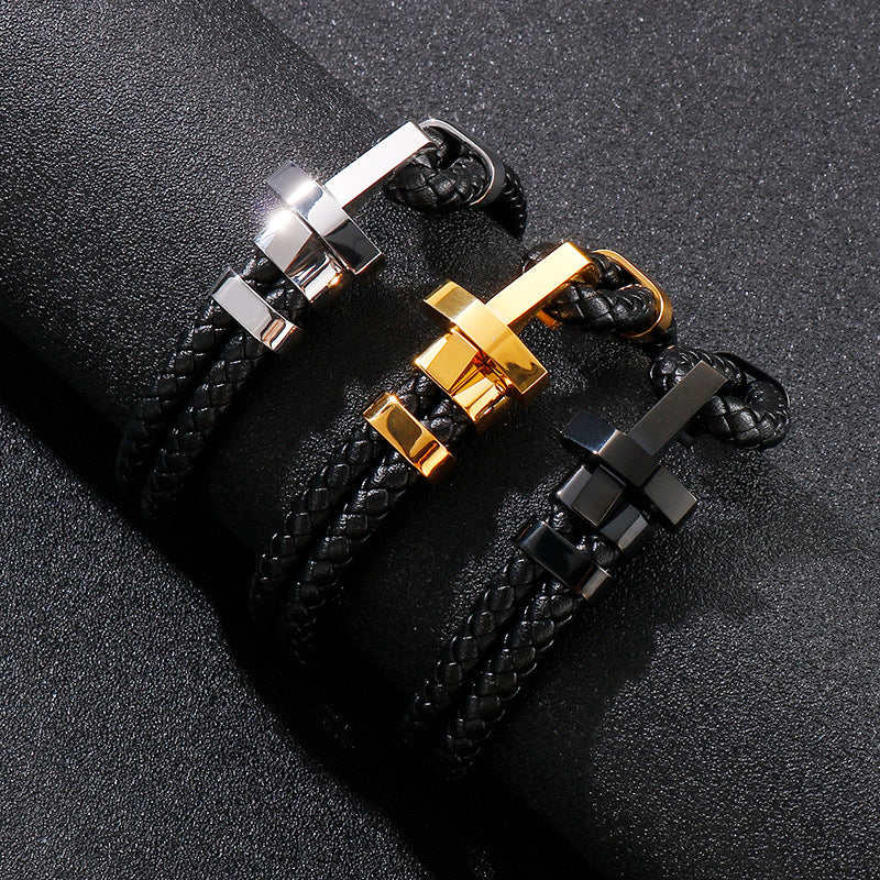 Stainless steel bracelet for men – stylish leather braid with geometric clasp