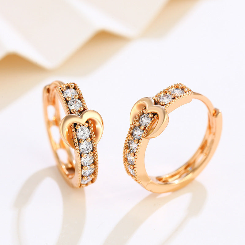 Romantic heart earrings with sparkling zirconia | 18K gold plating, 18mm diameter