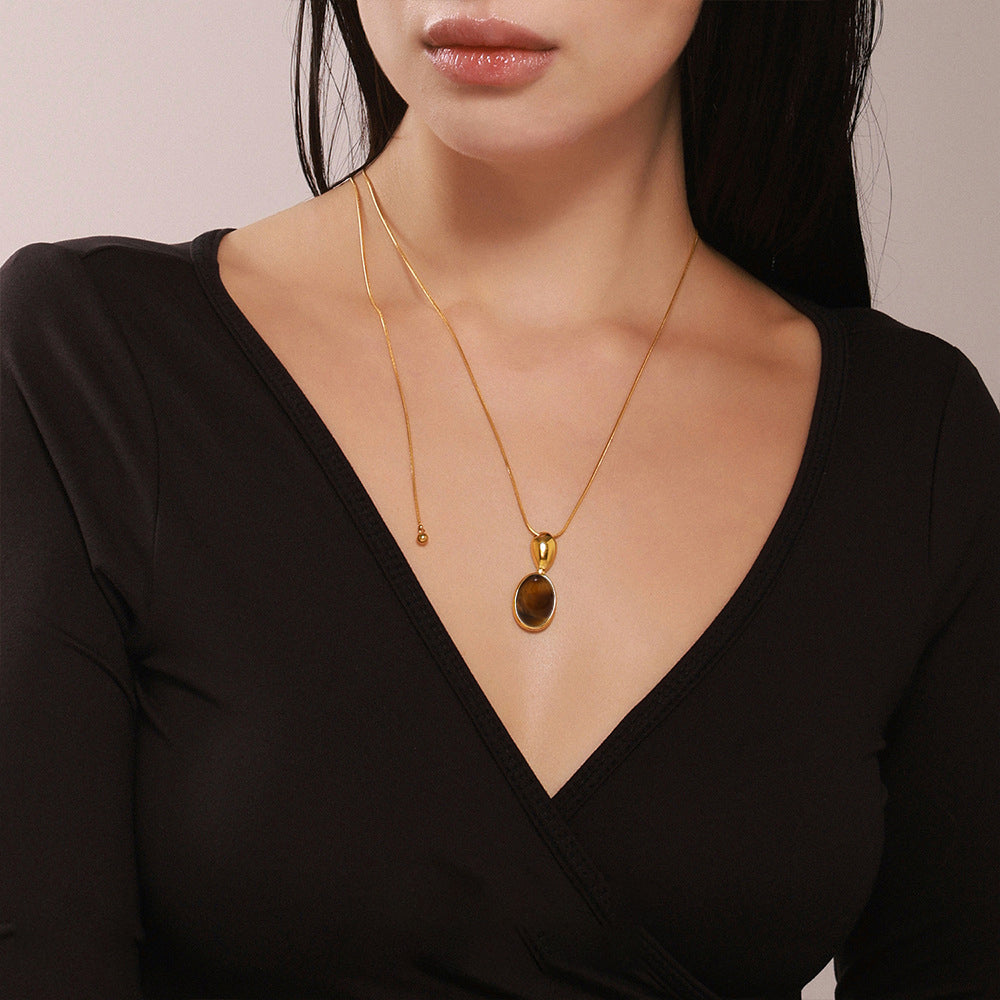Long oval chain with tiger eye & black onyx – 18K real gold plating or stainless steel look (optional)