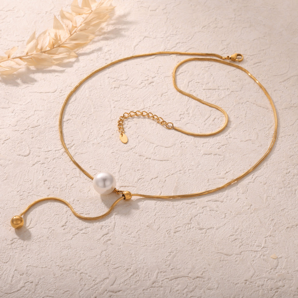 Mother-of-pearl pendant necklace | Stainless steel with 18K gold or high-gloss silver - Elegant piece of jewelry