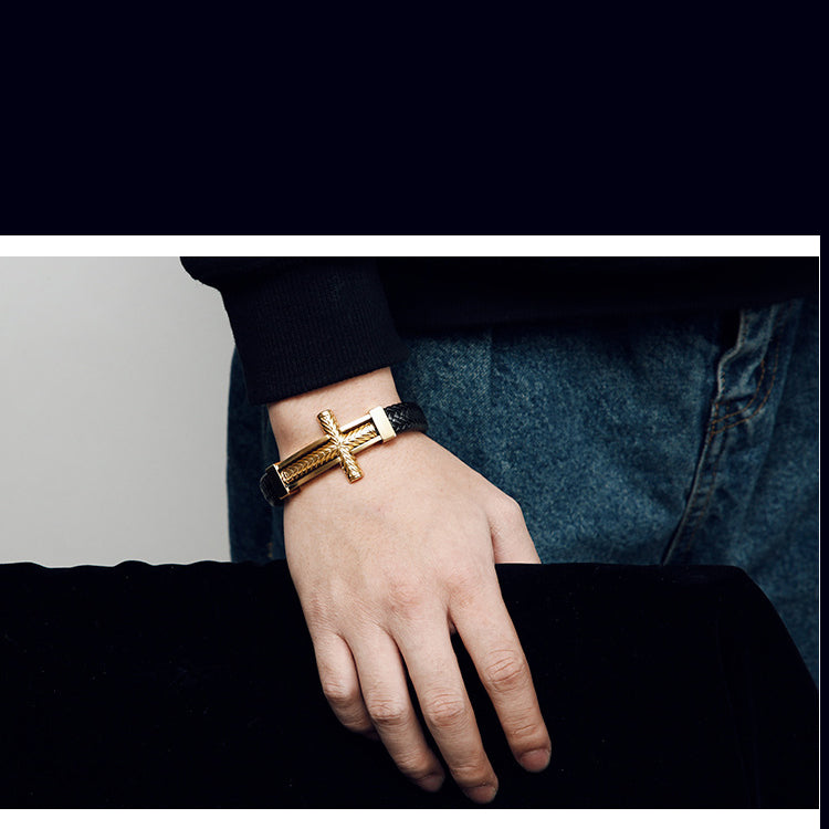 Men's braided leather bracelet with stainless steel cross – Robust men's bracelet