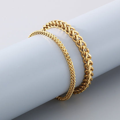 Minimalist Cuban chain bracelets for couples – with textured swirl pattern and high-gloss finish