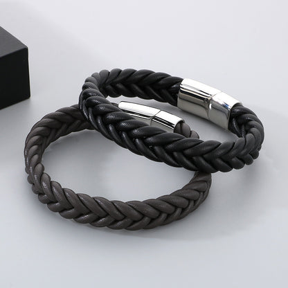 Simple leather bracelet for men with stainless steel – hand-braided &amp; minimalist