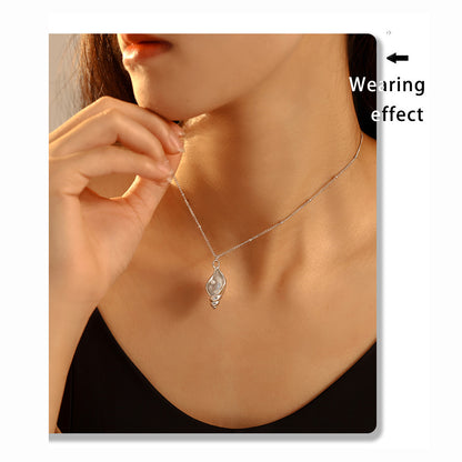 Snail shell pendant necklace with faux pearl | Stackable stainless steel set - 18k gold or high-gloss silver finish