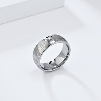 Nordischer Wikinger-Ring aus Wolfram – Mit alten Runen & cleanem Design