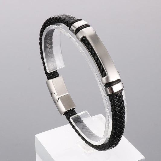 Simple braided leather bracelet with magnetic plate – unisex design