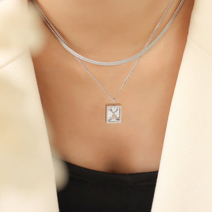 Zirconia cube pendant with double chain | Titanium steel jewelry in 18K gold or high-gloss silver - Stackable statement