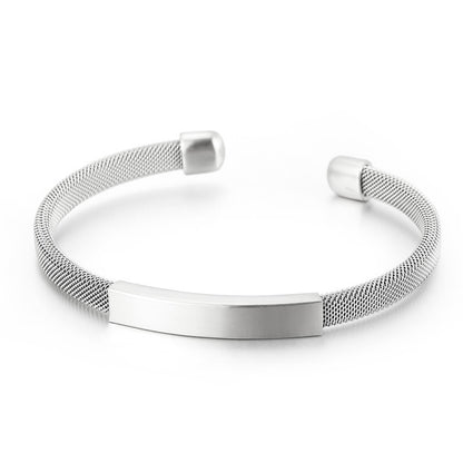 Minimalist men's stainless steel bracelet – Lightweight C-shaped mesh design with curved metal plate