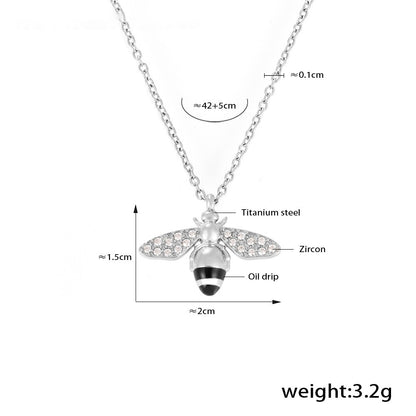 【Charming bee pendant necklace】Stainless steel necklace – gold-plated or silver-colored