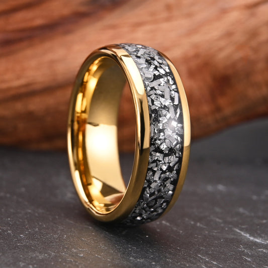 Herrenring aus Wolframcarbid, 8 mm, goldfarben, mit Meteoriteneinlage, modisches Design