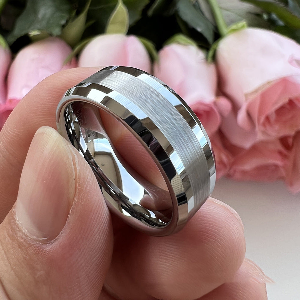 Wolframstahl-Ring mit sandgestrahltem Mittelteil – Zeitlos & Robust