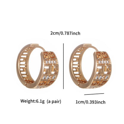 Great Wall pattern ear clips with zirconia - copper gold-plated (2 cm diameter)