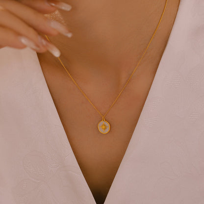 Vintage star pendant with shell motif – stainless steel chain in 18k gold or silver