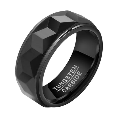 Wolframcarbid-Ring mit Facettenschliff und Goldakzent – Gravurfähiger Herrenring, ideales Geschenk