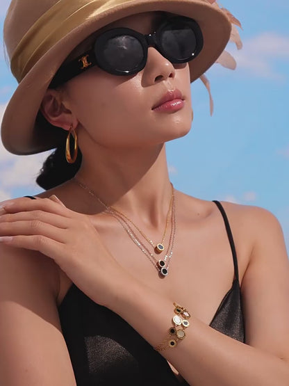 Elegant shell bracelet &amp; necklace set with Roman numerals – 3 color variations